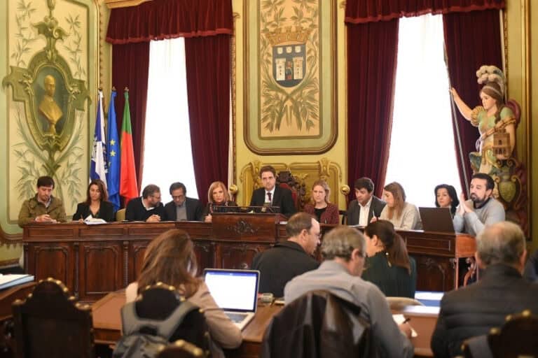 PS vota contra orçamento"eleitoralista". CDU desiludida com investimento na Cultura