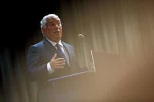 Próximo estado de emergência já deverá especificar medidas para o Natal