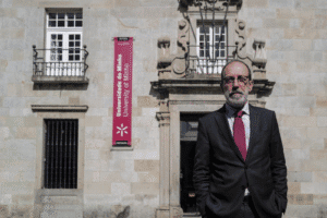 “Sempre houve e haverá disponibilidade para falar com os estudantes internacionais”