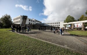 Mais de 17 mil estudantes escolhem hoje novos representantes da AAUM