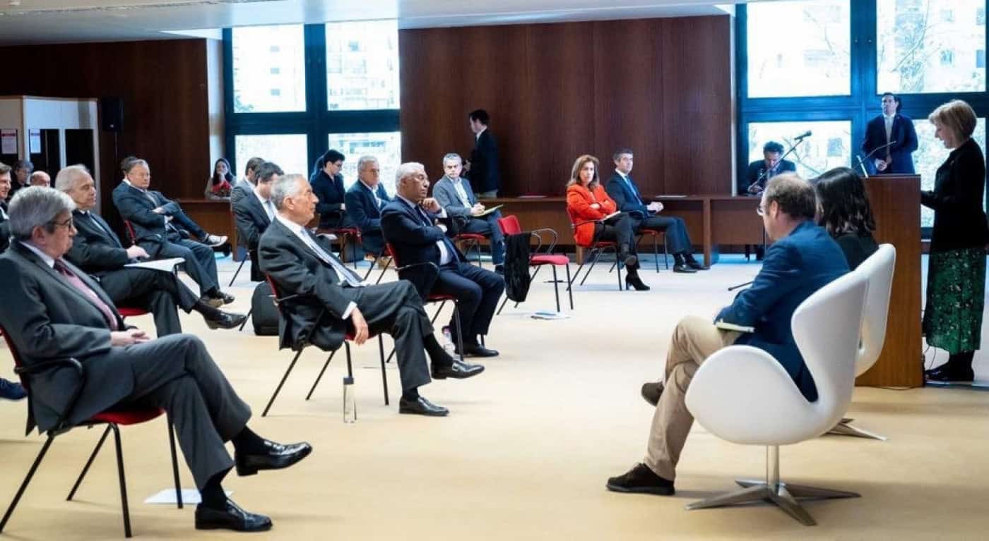 O pico da segunda vaga foi a 25 de Novembro e há uma "tendência de descida"