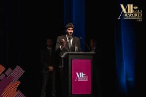 CMB aprova voto de louvor para Júlio Ferreira