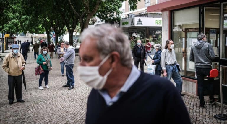 Covid-19. Portugal regista mais 82 mortes e 4.720 casos