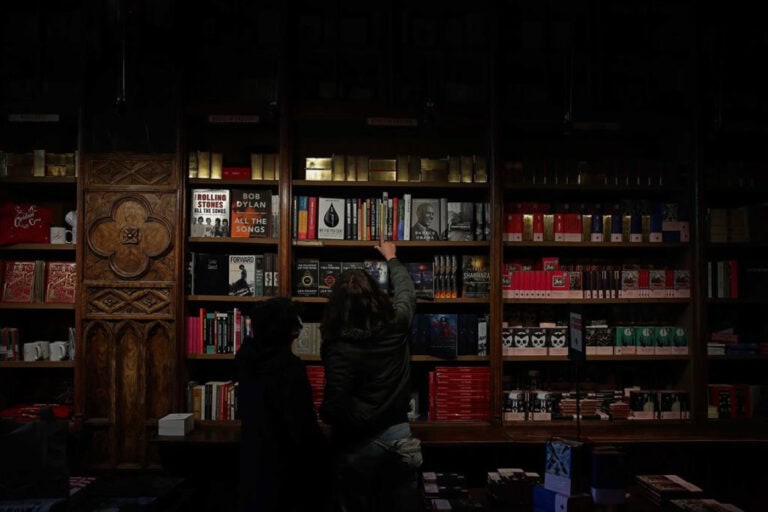 Marta Pais Oliveira vence Prémio Literário Revelação Agustina Bessa-Luís