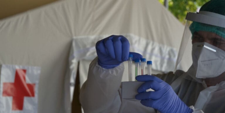 Cruz Vermelha abre posto fixo de testes rápidos à Covid-19 no Sameiro