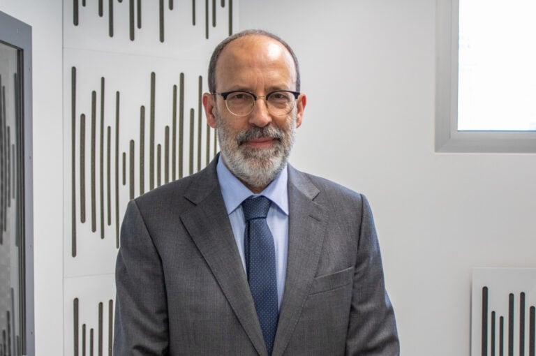 "A RUM tem-se afirmado como um poderoso meio de comunicação social"&nbsp;