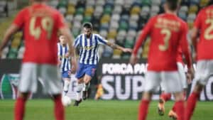 FC Porto vence Benfica e conquista Supertaça