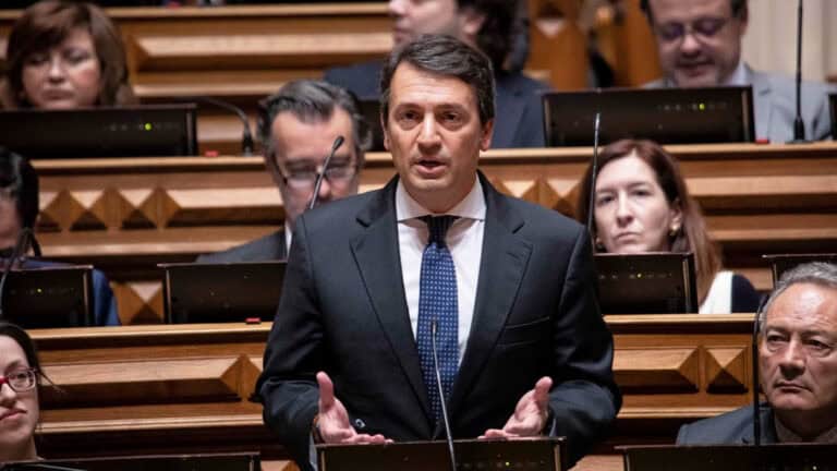 PSD critica exclusão de Braga no arranque do plano de vacinação