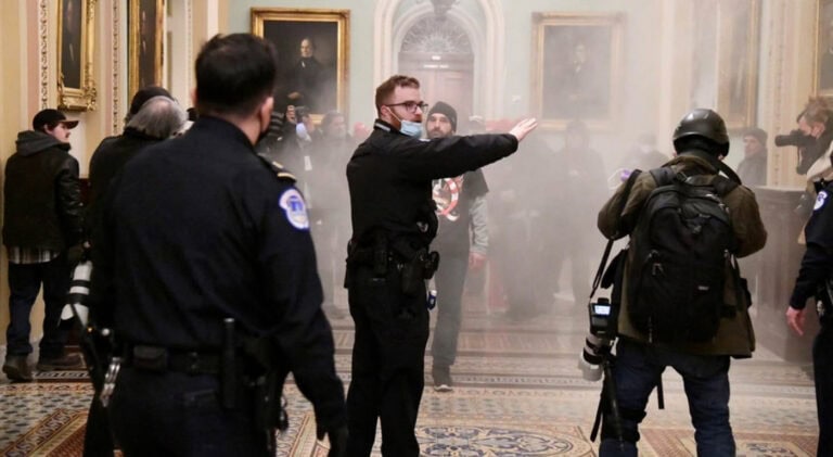 EUA. Uma vítima mortal na invasão ao Capitólio esta quarta-feira