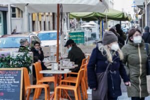 Pandemia já matou mais de 1,96 milhões de pessoas no mundo&nbsp;