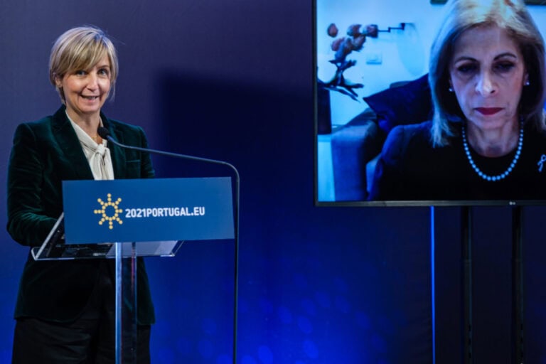 Ministros da Saúde da UE admitem "preocupação" com nova variante do vírus