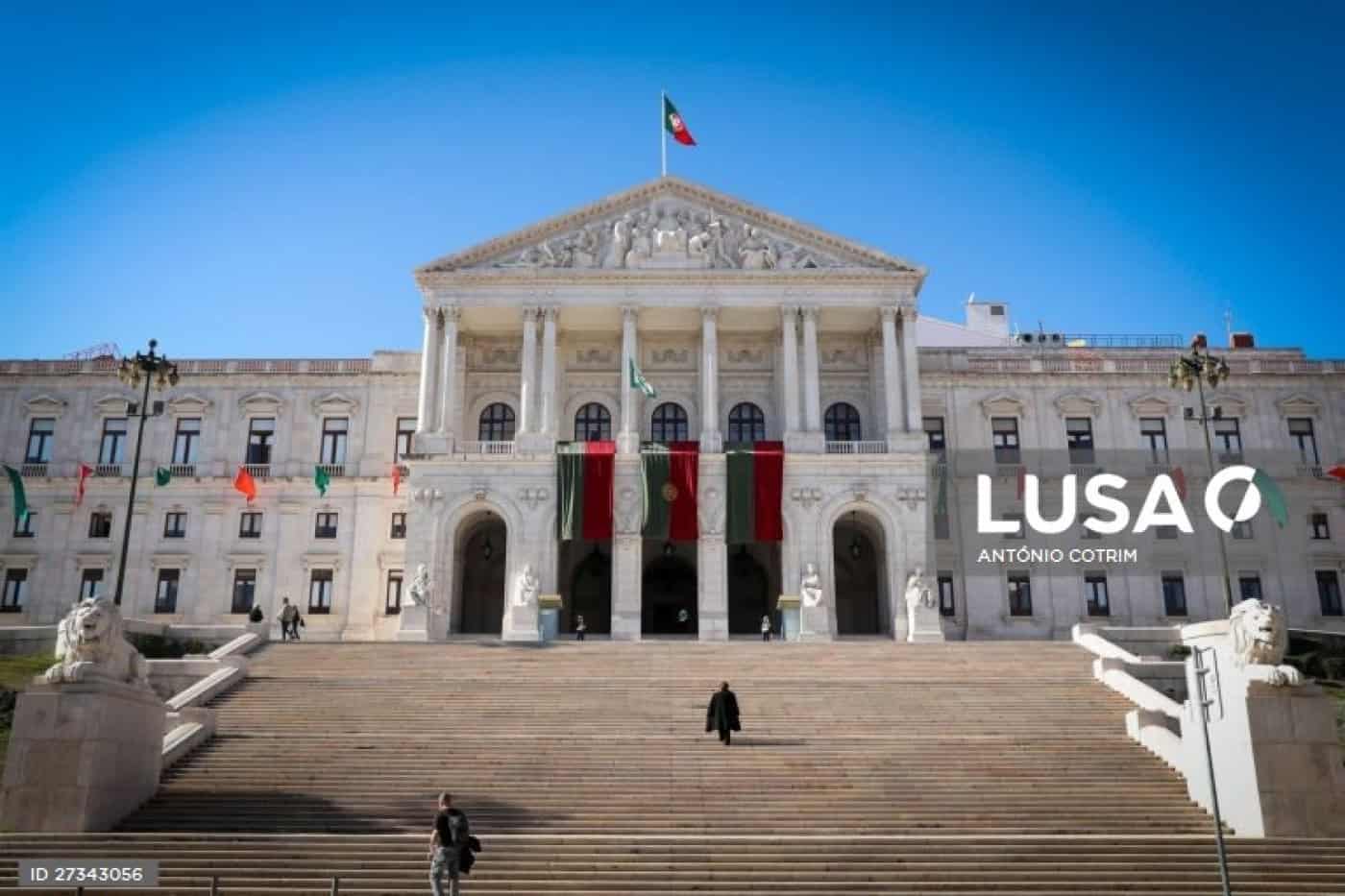 Adiada votação na especialidade da lei da Eutanásia no parlamento