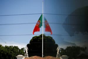 Presidenciais. Debate nas rádios reúne candidatos no nono dia da corrida a Belém