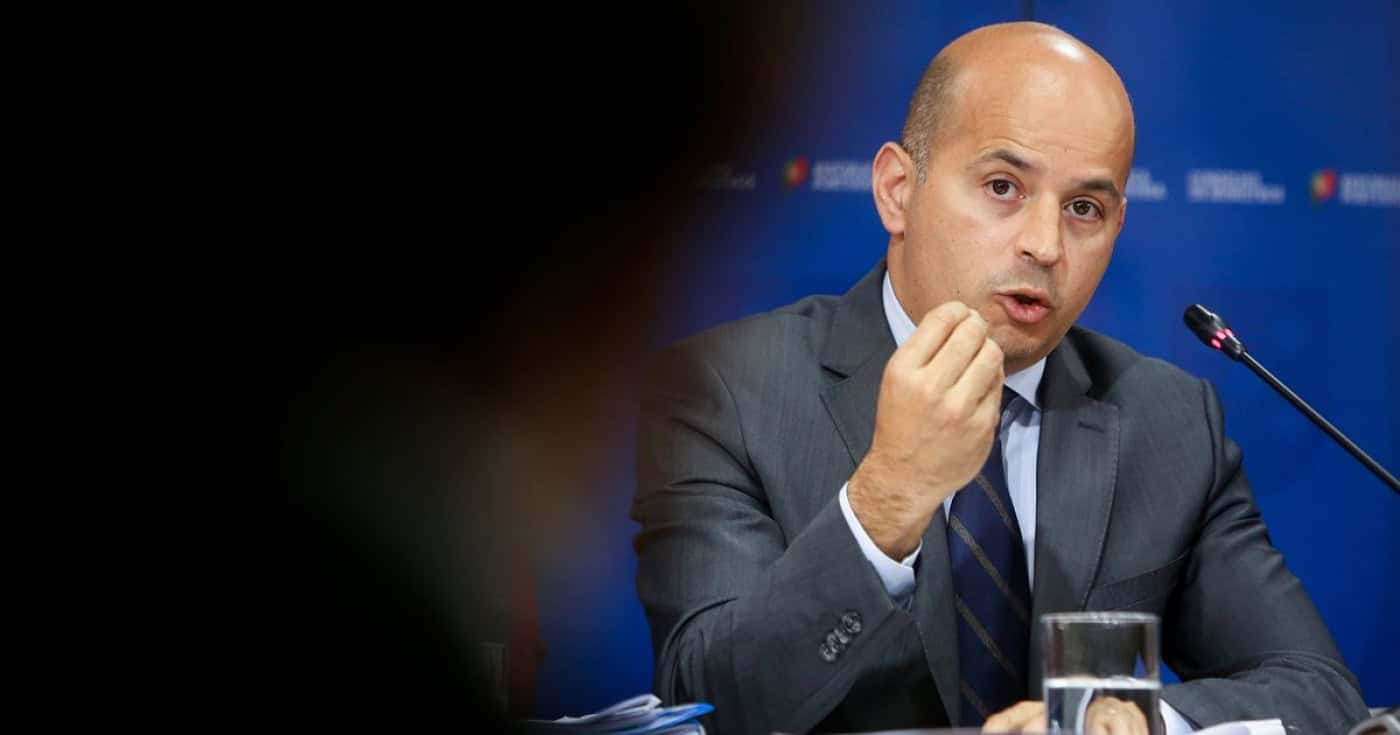 Ministro das Finanças quer aprovação rápida dos planos de recuperação dos 27