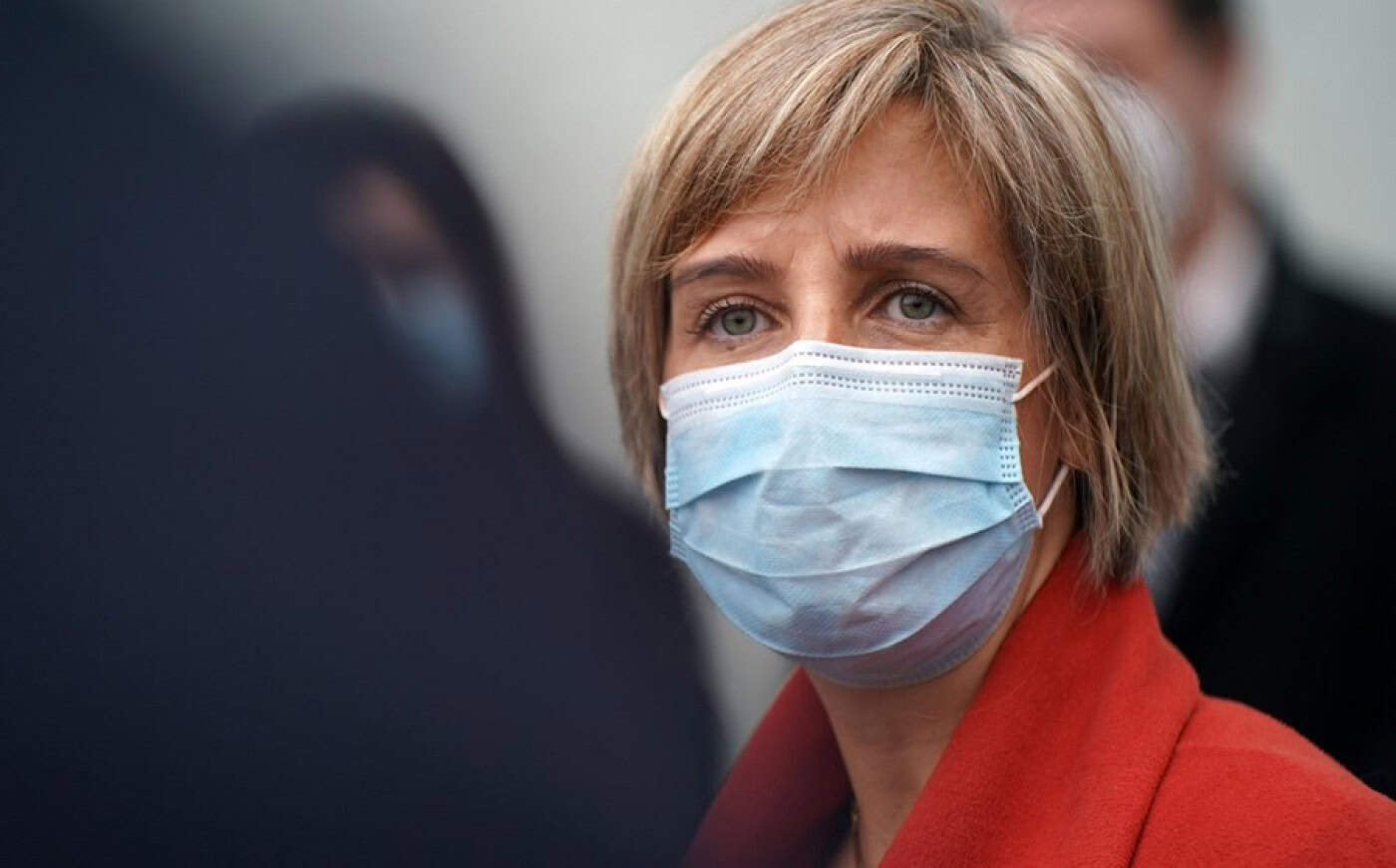 Ministra da Saúde admite que todas as escolas podem fechar de imediato&nbsp;