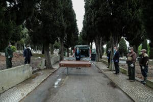 Mortalidade em Portugal durante 2020 foi 10,6% superior à média 2015-2019