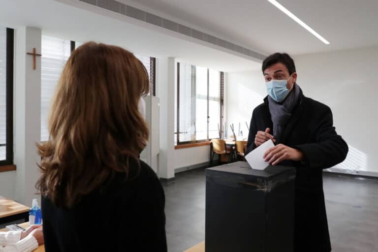 Tiago Mayan reforça a importância das eleições e diz que votar é seguro