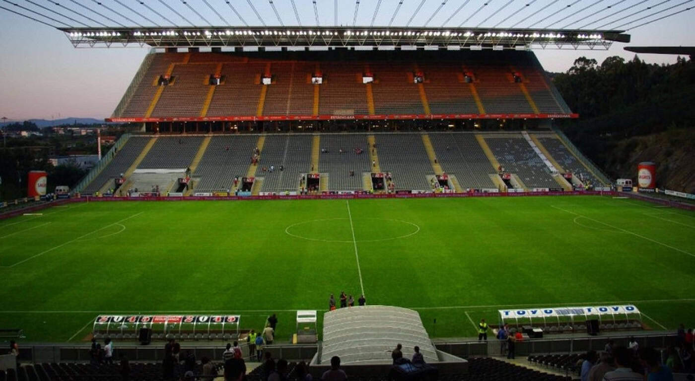SC de Braga punido com jogo à porta fechada e multa
