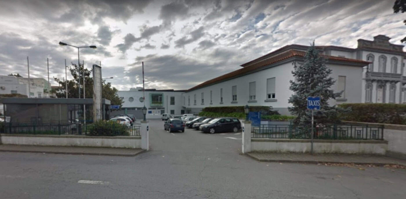 Salazar Coimbra nega "qualquer fraude" na vacinação