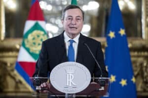 Mario Draghi aceita missão de formar Governo de emergência em Itália