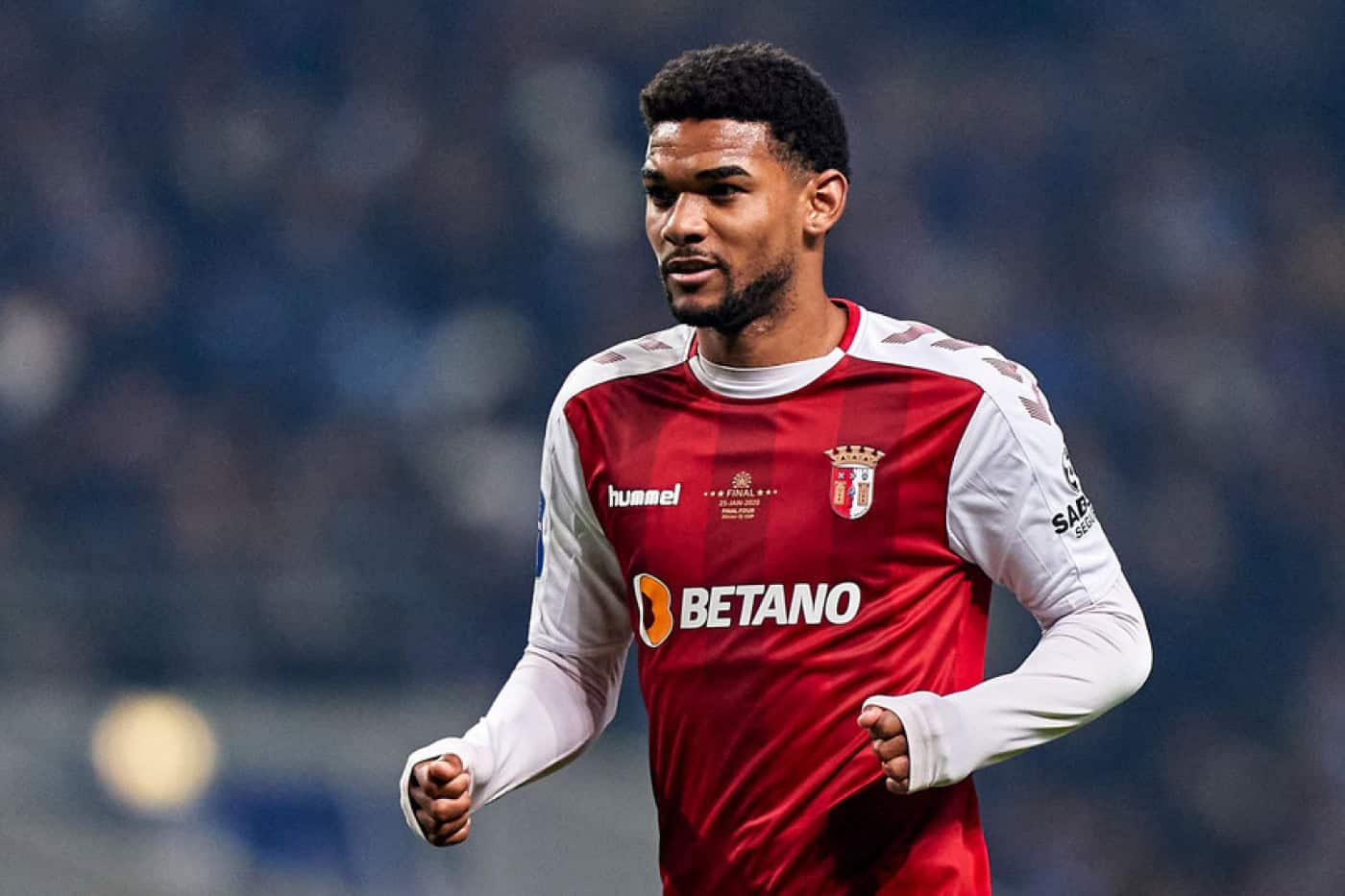 Bruno Viana a caminho do Flamengo