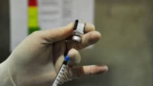 DGS torna obrigatória lista de pessoas a convocar se sobrarem vacinas&nbsp;