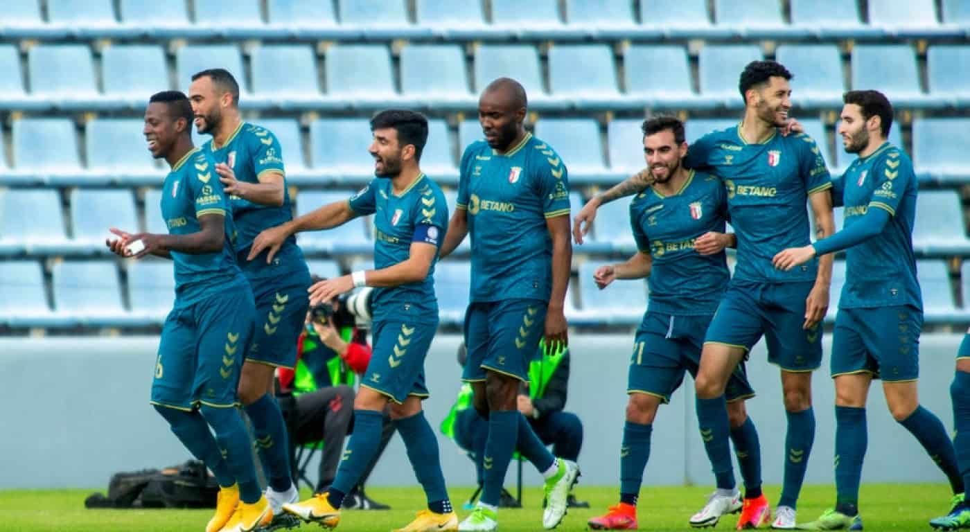 SCB vence e está a um ponto do 2º lugar