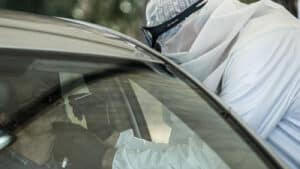 Testes à covid-19 a cada 14 dias em locais sob pressão a partir de hoje