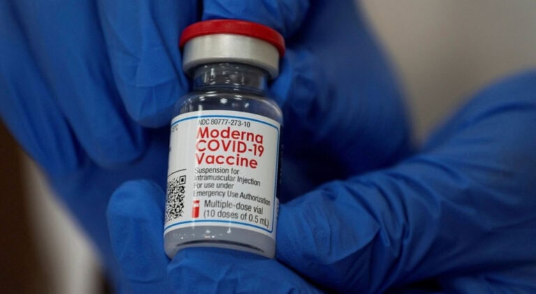 Moderna reduz entrega de vacinas em fevereiro confirmou a Comissão Europeia&nbsp;