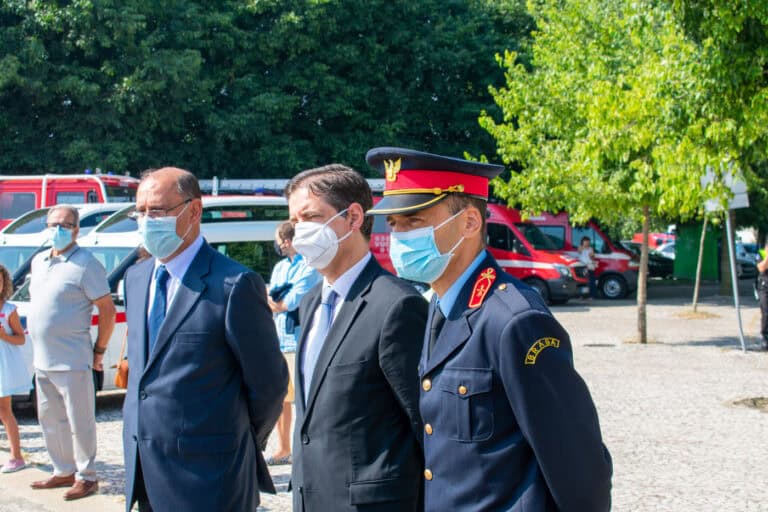 CMB apoia Bombeiros Voluntários com 100 mil euros para novo quartel