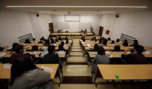 Covid-19. PCP propõe que estudantes não sejam obrigados a pagar propinas