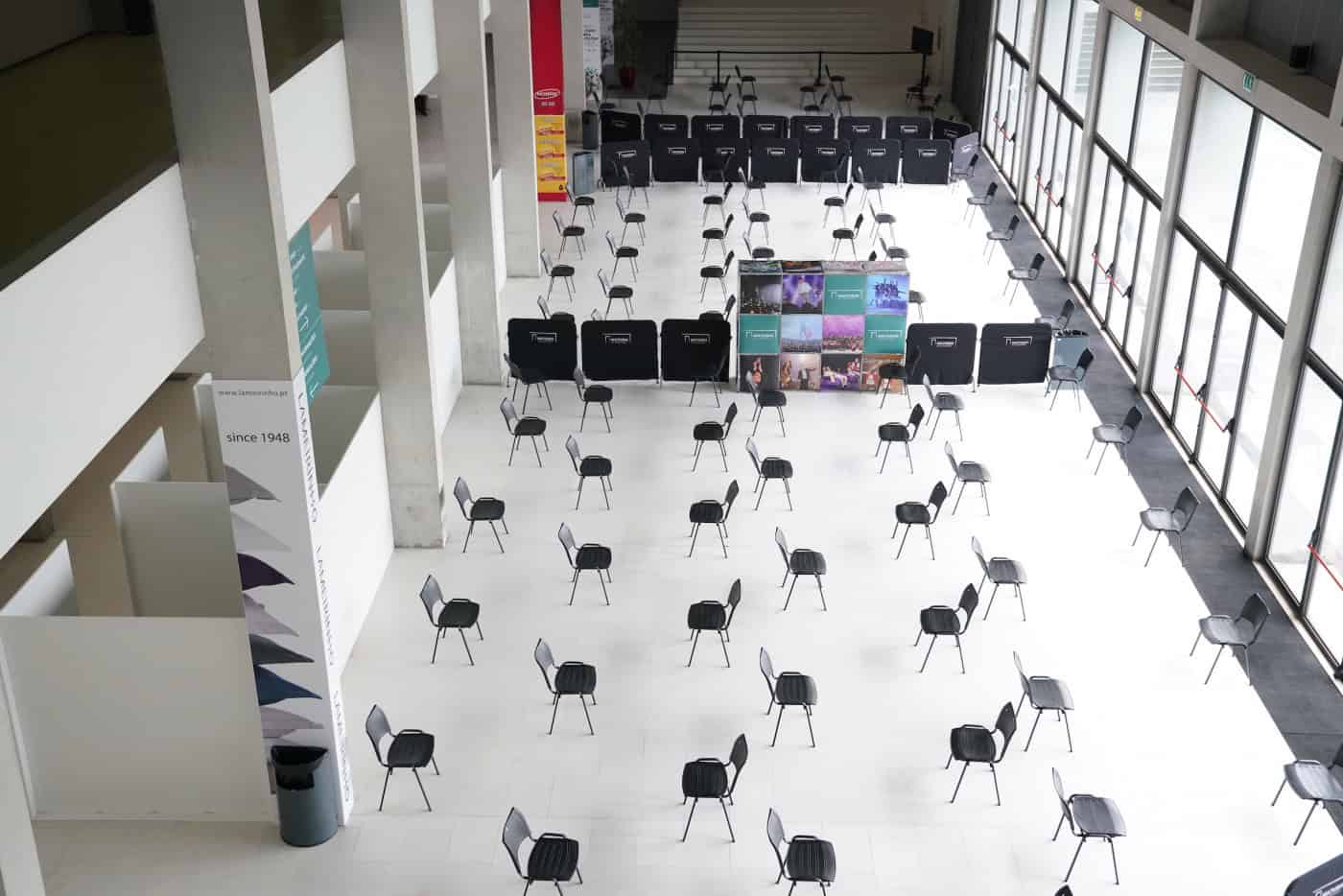 Centro de vacinação no Multiusos de Guimarães abre terça-feira