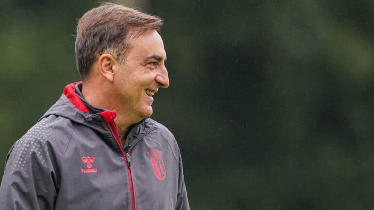 Carvalhal promete um SCB a "fazer de tudo" para vencer o Tondela