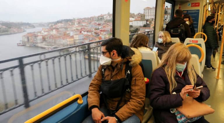 Portugal com "descida muito acentuada" do índice de transmissibilidade