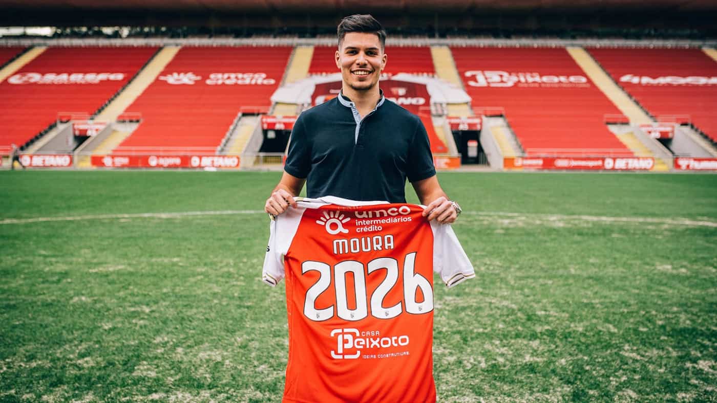 Francisco Moura renova com o SC Braga até 2026
