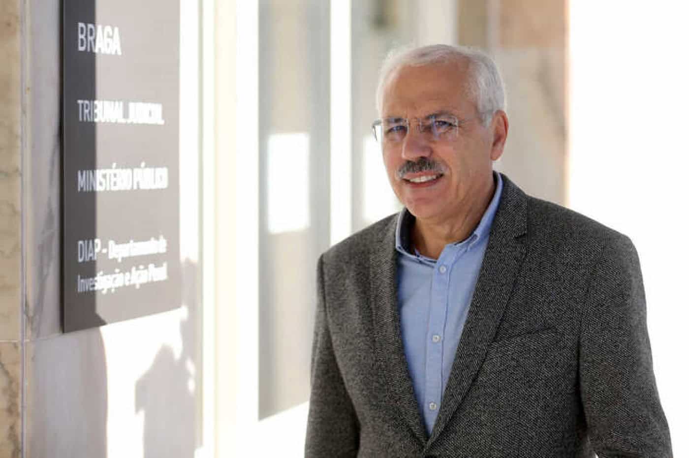 Presidente da Câmara de Vila Verde condenado por prevaricação