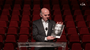 Homenagens a Luís Sepúlveda marcam arranque do Correntes D'Escritas