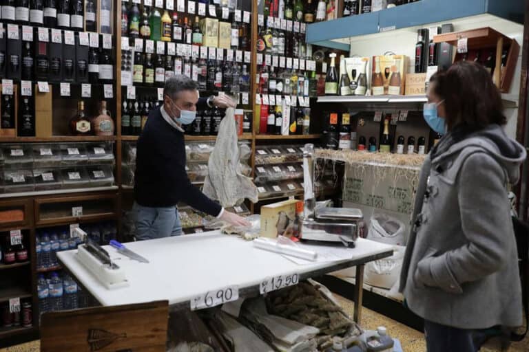 INE confirma queda do PIB de 7,6% em 2020&nbsp;