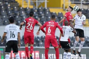 Gil Vicente impõe derrota ao Vitória SC e sobe na tabela classificativa