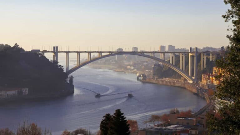 Nova ponte sobre o Douro custa 50 milhões