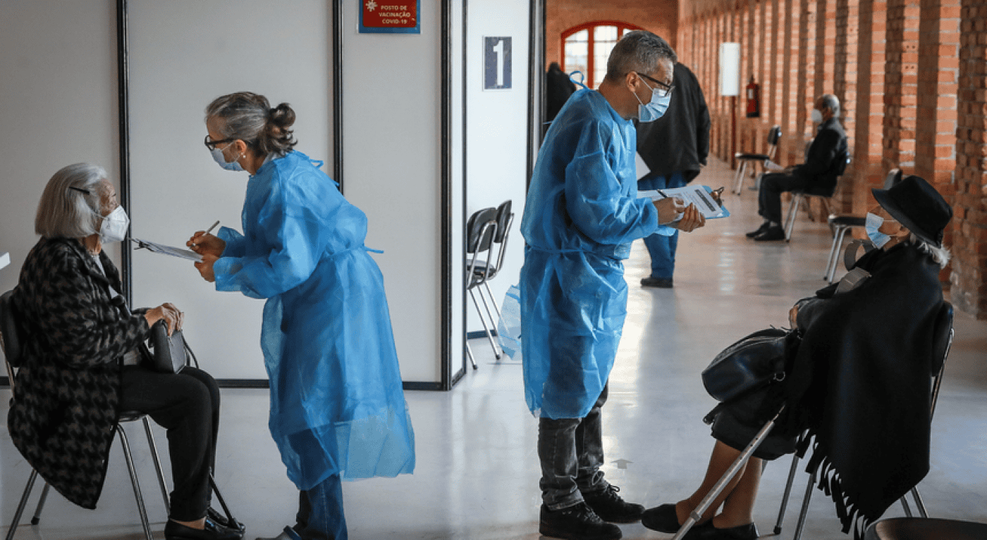 Vacinar em função da idade, começando pelos mais velhos &nbsp;