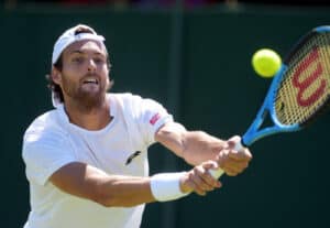 Tenista João Sousa desce mais um lugar no ranking&nbsp;