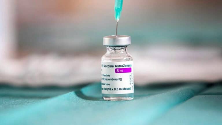 Só 4,1% dos europeus foram totalmente vacinados. Meta de Bruxelas é de 70% no fim do verão&nbsp;