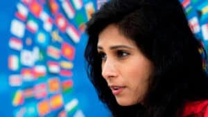 FMI aponta crescimento de 3,9% do PIB e desemprego de 7,7% em 2021