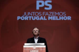 Morreu antigo dirigente socialista Jorge Coelho