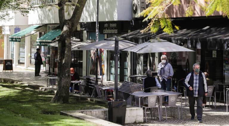 Esplanada Segura. ASAE fecha quatro estabelecimentos e instaura 21 processos