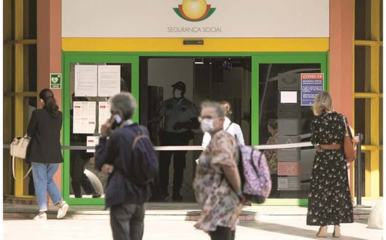 Pobreza em Portugal: os "novos pobres" e os que regressam a cenários vulneráveis