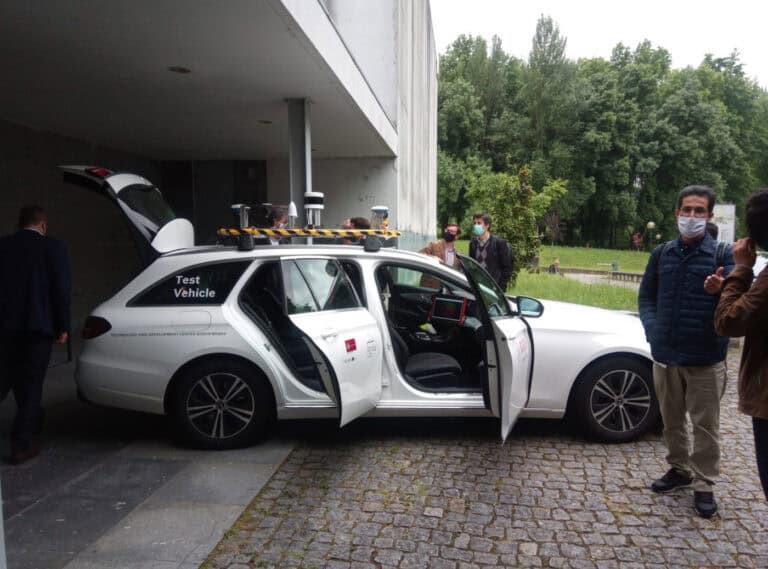 Condução totalmente autónoma pode estar à distância de cinco anos