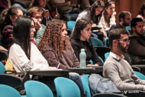 Continuar a estudar em pandemia ficou mais difícil para um quarto dos universitários&nbsp;