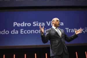 Ministro da Economia na reitoria da UMinho para discutir PRR